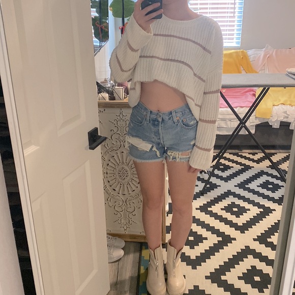 Oversized white stripes sweater - Picture 7 of 8